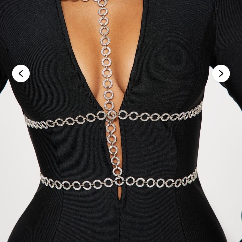 Elegant Black Dress with Silver Chain Detail